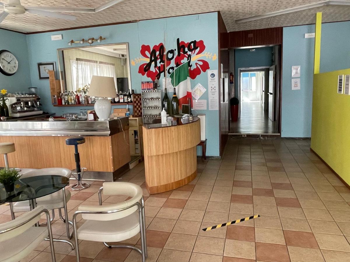 Hotel Aloha Cesenatico Extérieur photo