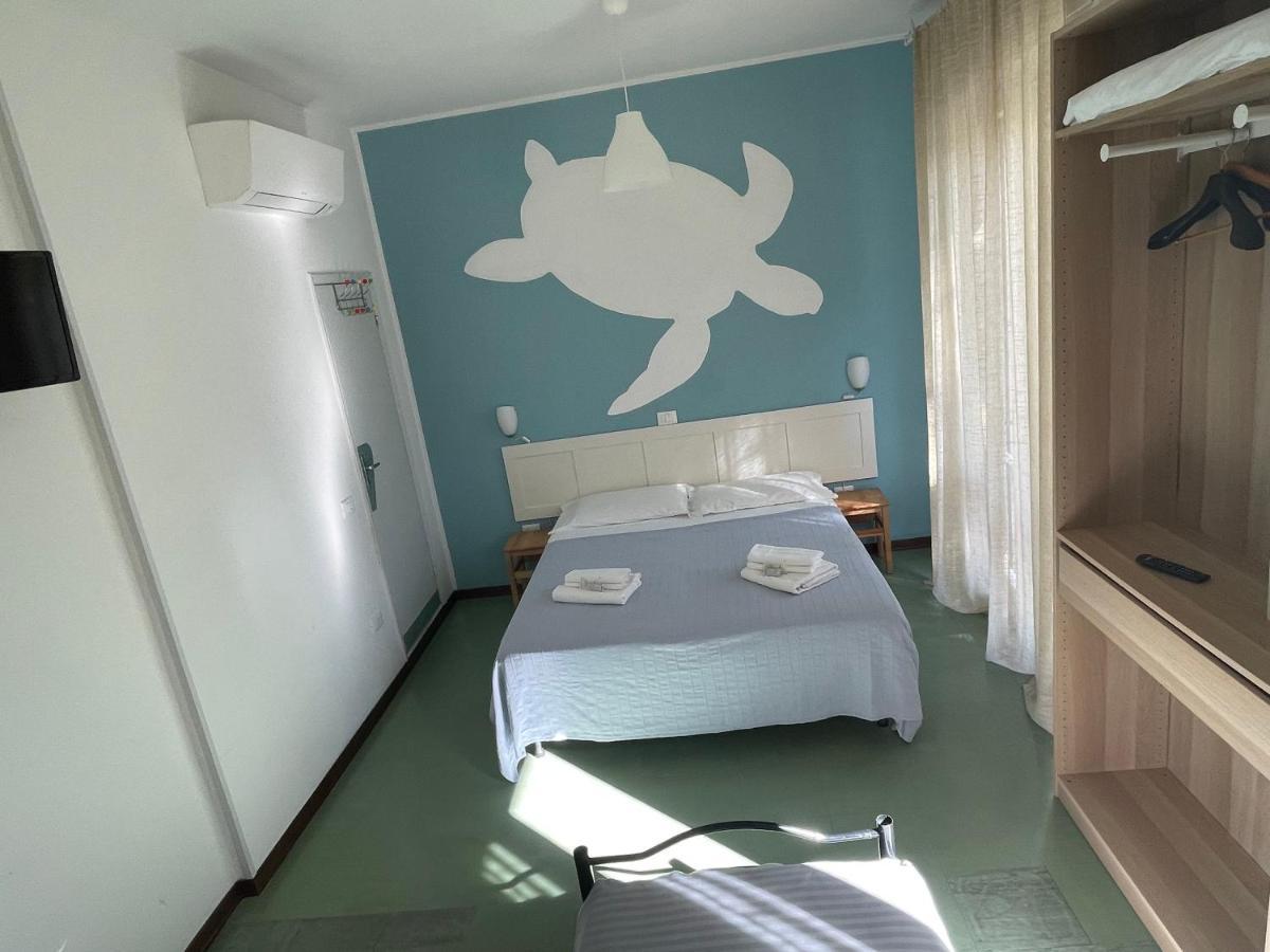 Hotel Aloha Cesenatico Extérieur photo