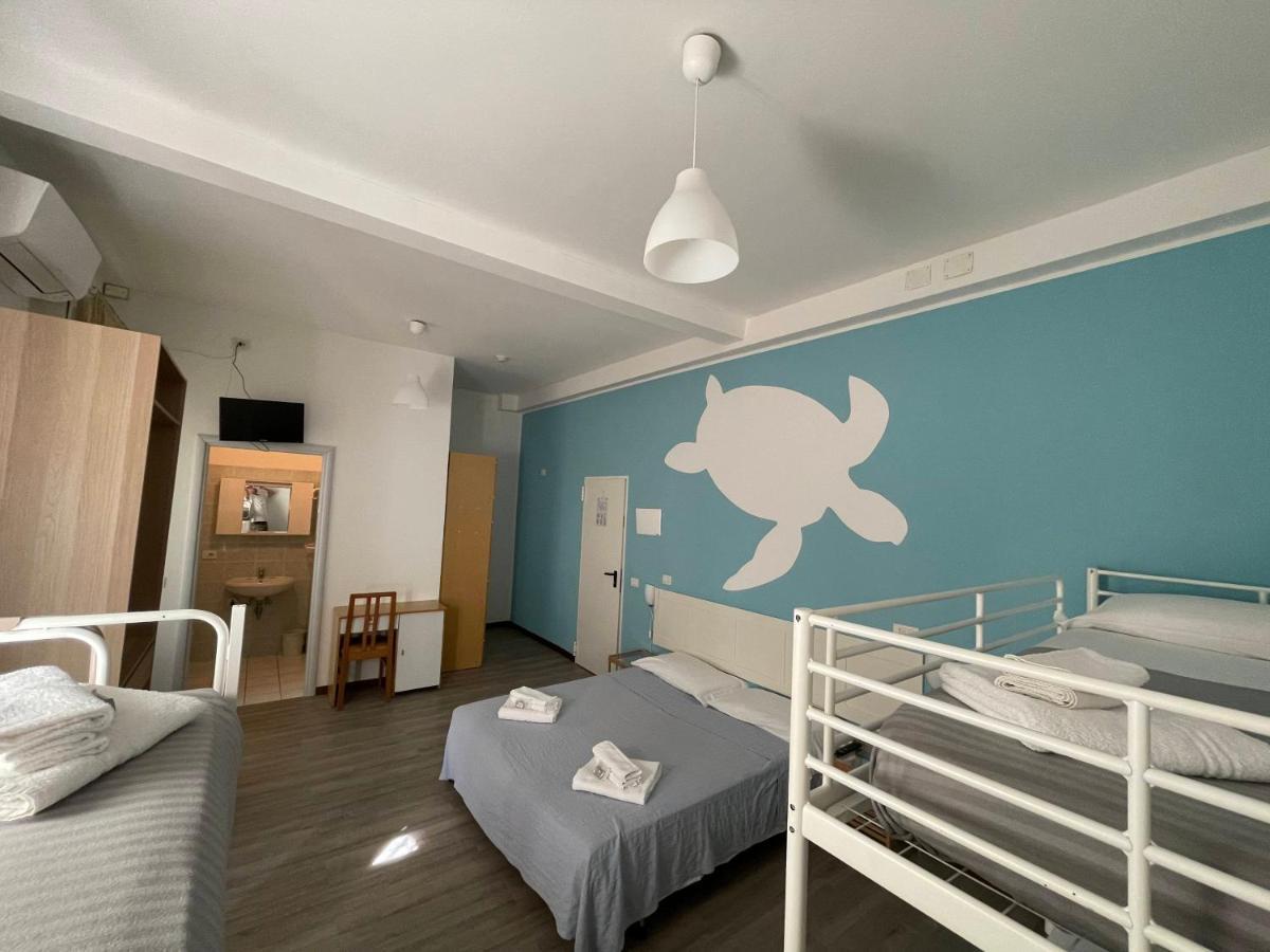 Hotel Aloha Cesenatico Extérieur photo