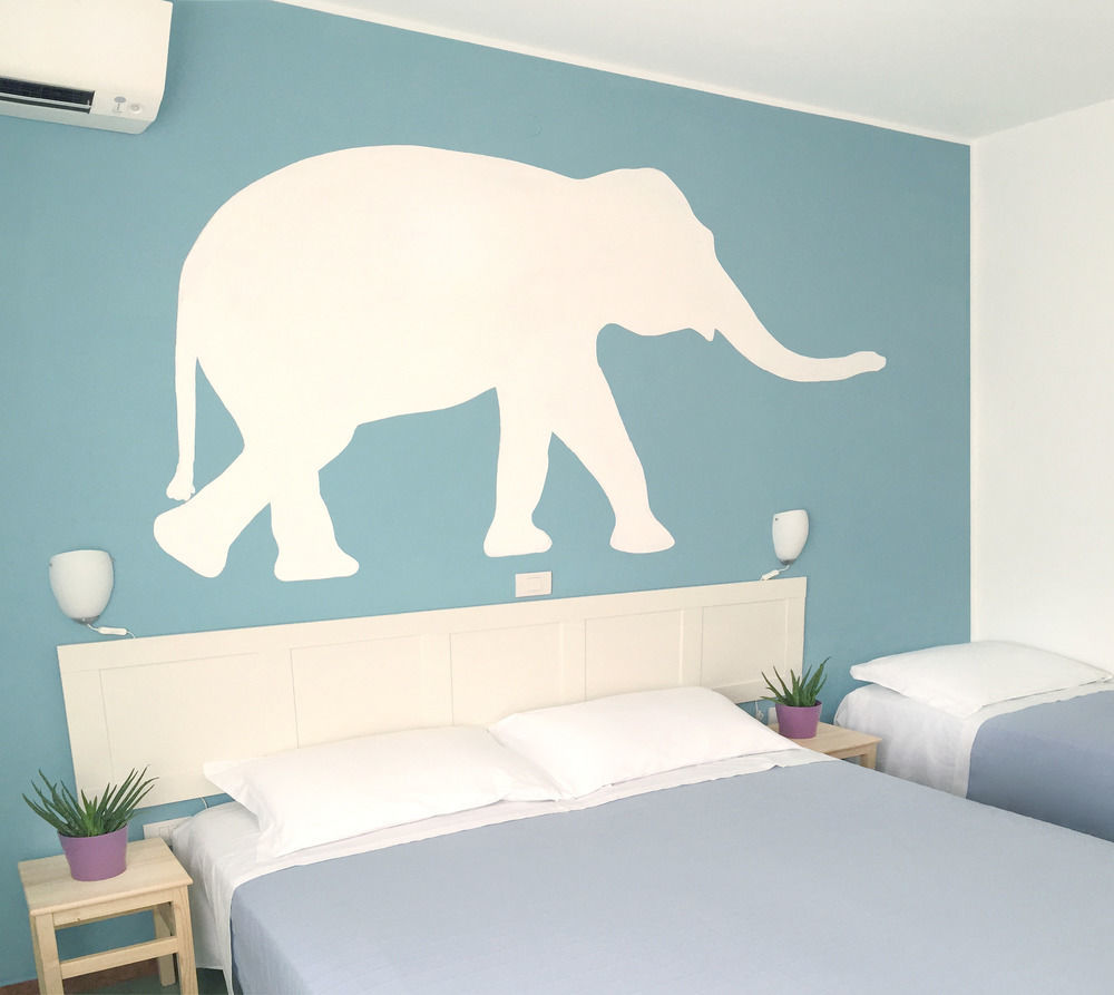 Hotel Aloha Cesenatico Extérieur photo