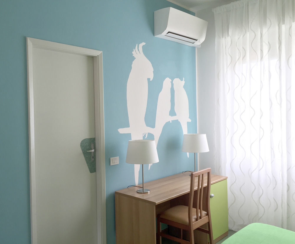 Hotel Aloha Cesenatico Extérieur photo